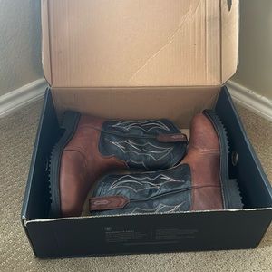 NWT Artiat Work Boots size 7.5